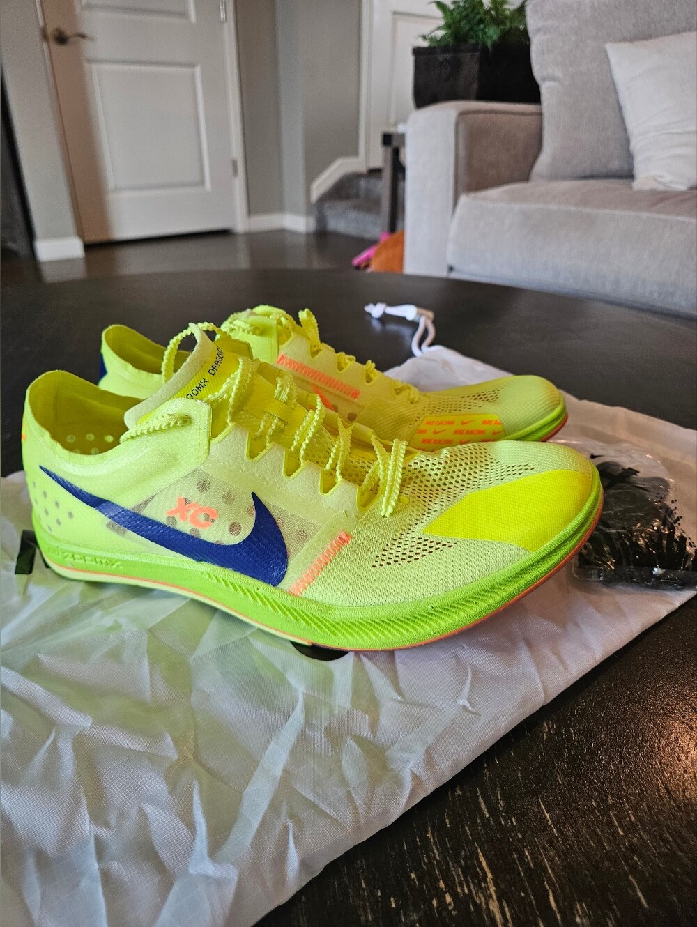 Nike Unisex Zoomx Dragonfly 2 Track And Field/XC Spikes - Picture 1 of 10